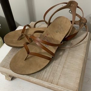 Strappy sandals by Blowfish